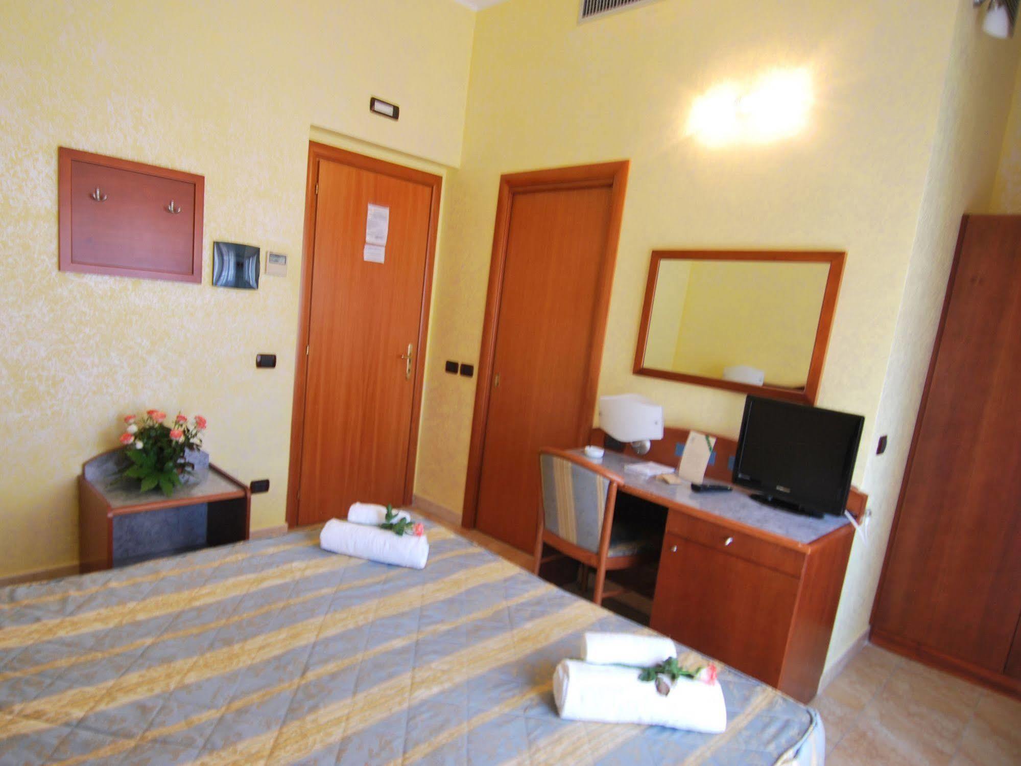 Hotel San Giuseppe - Cityhotel Καταντζάρο Εξωτερικό φωτογραφία